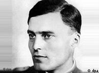 Claus Schenk Count von  Stauffenberg  