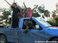 حرکت نظامیان مخالف قذافی به سوی طرابلس