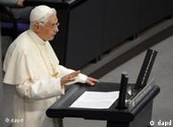Papa Benedikti i XVI-të gjatë fjalimit në Bundestag