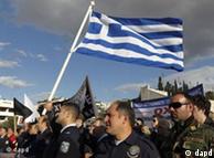كثير من اليونانيين لم يعودوا يتوقعون مستقبلا أفضل في بلدهم بسبب الأزمة الاقتصادية