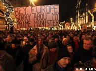 Manifestantes reunidos em Budapeste