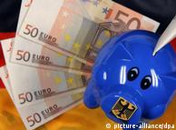 Piggy bank with 50 euro notes