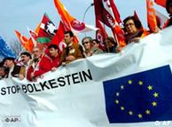 Από παλαιότερες διαδηλώσεις κατά της οδηγίας Μπόλκεσταϊν