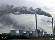 نفث ثاني أكسيد الكربون في الغلاف الجوي من مسببات ظاهرة الإحتباس الحراري
