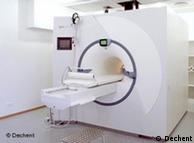 Tomógrafo de Resonancia Magnética (MRT). (Clínica Universitaria de Gotinga).