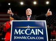 McCain suma 522 delegados, su principal rival 223.