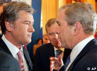 Ukraine's President Viktor Yushchenko and US President George W.Bush