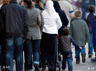 Maioria dos europeus associa islamismo a intolerância.  Foto DW-WORLD.DE