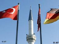 В Германия живеят над 2 милиона турци - това е най-голямата мигрантска  общност в страната