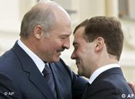 Президенты Беларуси и России Лукашенко и Медведев