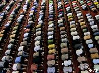 Всекидневната молитва е един от петте стълба на исляма