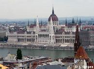 Власти Венгрии представят Еврокомиссии поправки к закону о СМИ 0,,3961502_1,00