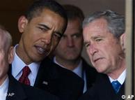 President Barack Obama, left, talks with former President George W. Bush