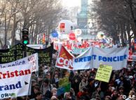 巴黎浩浩荡荡的示威人群