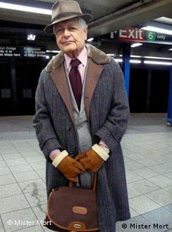 یکی از پیرمردان خوش‌پوش نیویورک، عکس از وبلاگ Advancedstyle