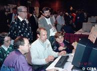 Ο Μπέρνερς Λι παρουσιάζει το world wide web το 1991 στο Σαν Αντόνιο των ΗΠΑ