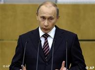 Vladimir Putin making a speech in the Russian parliament