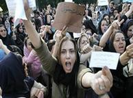 حضور پررنگ زنان ایرانی در اعتراضات