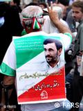 Οπαδός του νυν προέδρου Μαχμούτ Αχμαντινετζάτ
