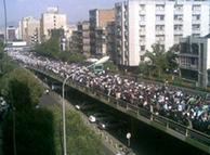 مخالفت با نتیجه اعلام‌شده‌ی انتخابات ۲۲ خرداد ۱۳۸۸ موج بزرگی از اعتراض پدید‌ آورد- عکسی از آن اعتراض‌ها