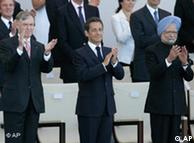 Horst Köhler, Nicolás Sarkozy y Manmohan Singh
en París.