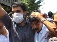 برخورد نیروهای امنیتی با مردم در نماز جمعه بیست و ششم تیرماه تهران