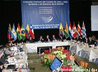 Cumbre de UNASUR en Quito, Ecuador. Ministros de Exteriores