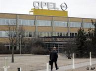 Τι σημαίνει η πώληση της Opel στην Magna;