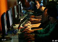 Chinese cybercafe users