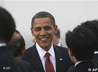 O Αμερικανός πρόεδρος Μπάρακ Ομπάμα κατά την άφιξή του στο Τόκιο