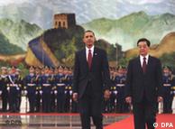 Meskipun kunjungan Presiden AS Obama ke Cina November lalu, hubungan kedua negara tetap diwarnai ketegangan 