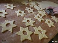 Estrela é um ícone do cristianismo espelhado até nos doces de Natal