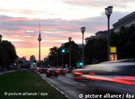 Через десять років на вулицях Берліна буде 100 тисяч електромобілів?