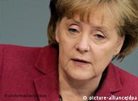 Στάση αναμονής ενόψει των εκλογών στη Βόρεια Ρηνανία Βεστφαλία τηρεί η Άγκελα Μέρκελ