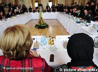 لقاءات عدة جمعت ممثلي المسلمين والمسؤولين الالمان بلحث مشاكل الاندماج (صورة من لأرشيف).