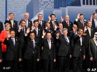 World leaders wave during a group photo at the G-20 