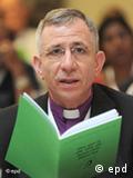 Assembleia elegeu bispo palestino Younan como novo presidente