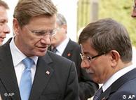 The foreign ministers of Germany and Turkey, from left, Guido Westerwelle and Ahmet Davutoglu