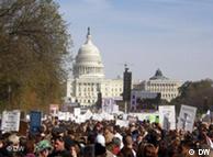 200.000 Αμερικανοί συμμετέιχαν στη διαδήλωση κατά του κλίματος πόλωσης