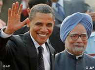 باراک اوباما
 به همراه مانموهان سینگ، نخست‌وزیر هند