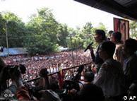 Aung San Suu Kyi speaking to supporters on Saturday