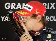 Sebastian Vettel otorga un doble triunfo a Red Bull.