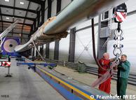 La resistencia de las aspas de las turbinas eólicas son probadas en hangares especiales. Hasta la fecha todas han salido ilesas.