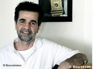 جعفر پناهی، 
کارگردان ایرانی
