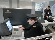 دستگاه‌های مدرن کنترل در فرودگاه مسکو قادر به ردیابی مواد رادیواکتیو هستند