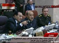 جلسه‌ی روز یکشنبه‌ی حسنی مبارک با سران ارتش و دولت