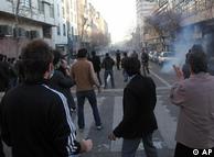 إيران اكتسبت خبرة في قمع الاحتجاجات التي أعقبت الانتخابات الرئاسية المثيرة للجدل عام 2009