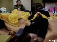Moradores dos arredores de Fukushima tiveram que se refugiar em abrigos improvisados