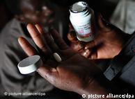 Medicina contra el VIH: allí donde más se necesita, es donde menos se la pueden costear.