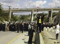 تظاهرات زنان سوریه علیه حکومت بشار اسد